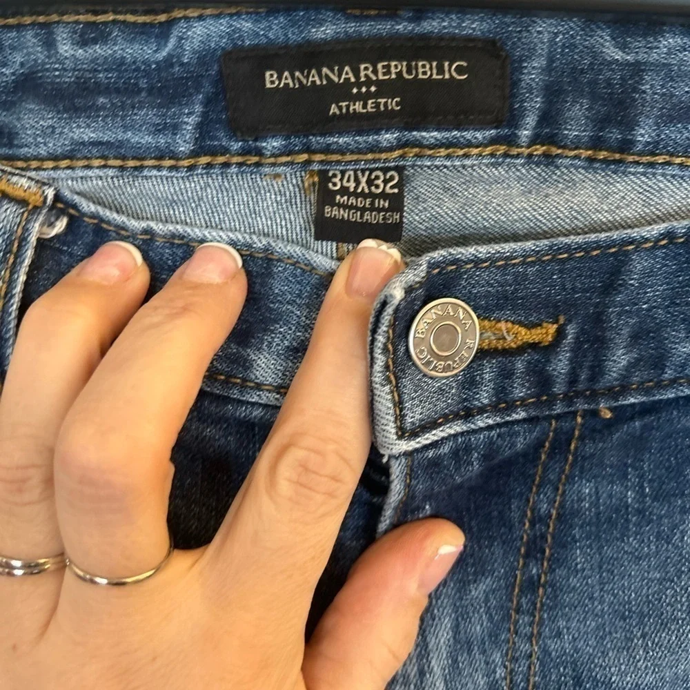 Banana Republic athletic fit 34 x 32 denim jeans